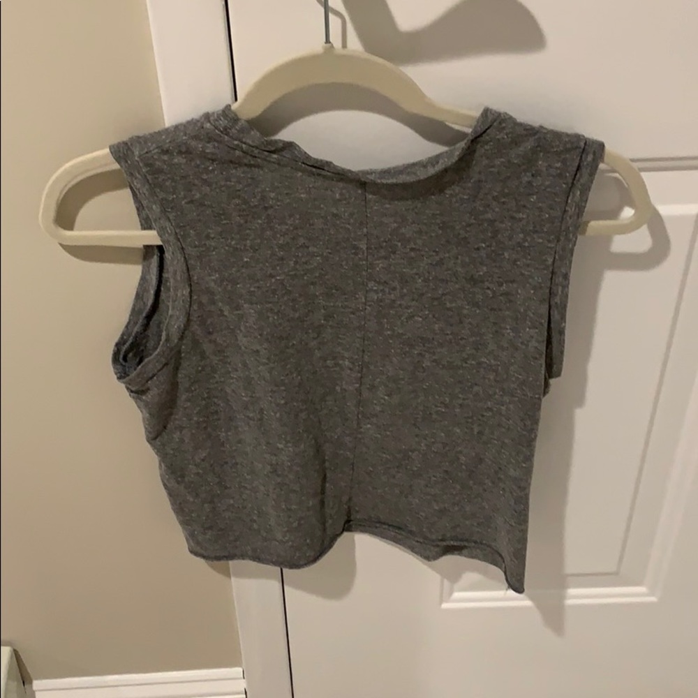 Retro brand tank top - Picture 3 of 3